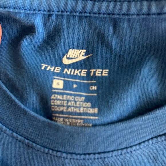 Lot of little girl graphic tees - Picture 5 of 8